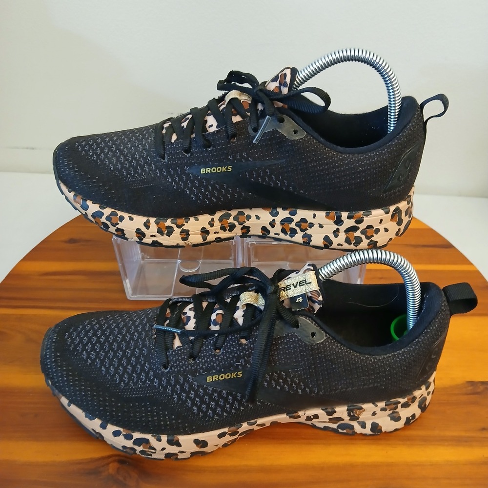 Brooks Revel 4 Women 9.5 Black Leopard Running Shoes Sneakers 1203371B012
